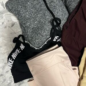 Workout Woman’s Small Bundle